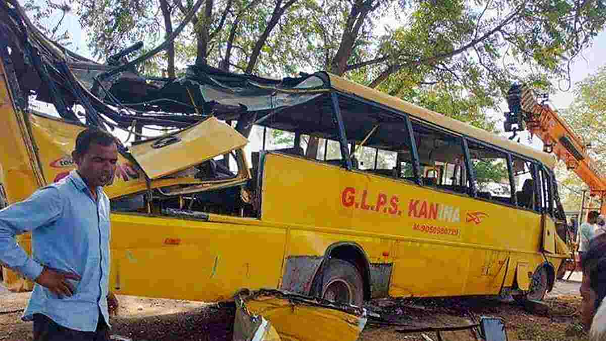 How a Phoenix Bus Accident Lawyer Can Help You Win