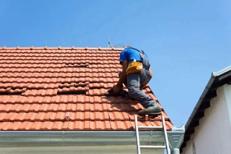 Siding Contractor Milwaukee | Absolute Restorations