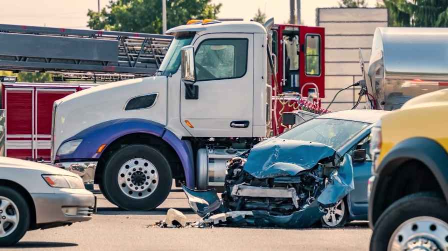 Why You Need a Phoenix Car Accident Lawyer