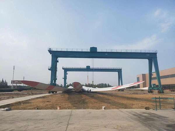 How RTGs Streamline Wind Turbine Component Logistics