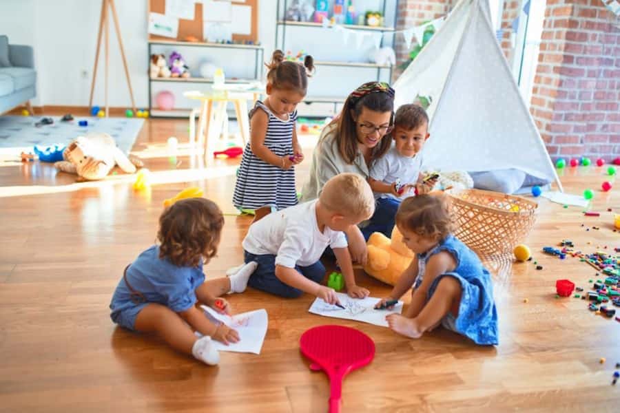 7 Tips to Choose the Best Day Nursery: Child Care Guide