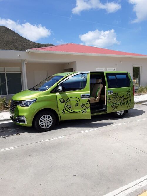 Hire a Car in St. Maarten