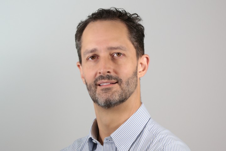 Adrian Vanzyl Focuses on Scalable Technology Investment