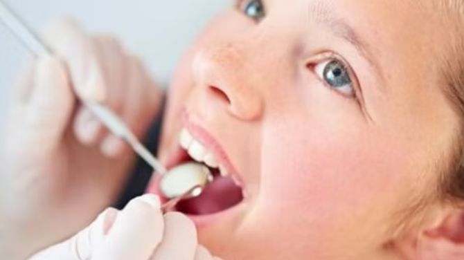 Dr Nizar Ishaq Leading Orthodontic Smile Expert