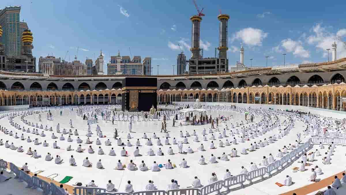 Umrah Packages from Manchester with Guided Ziyarat Tour