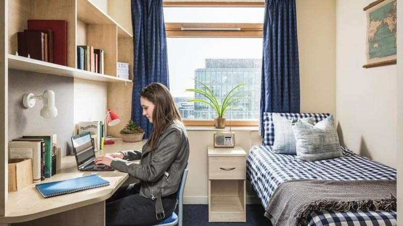What UWE Students Wish They Knew Before Renting