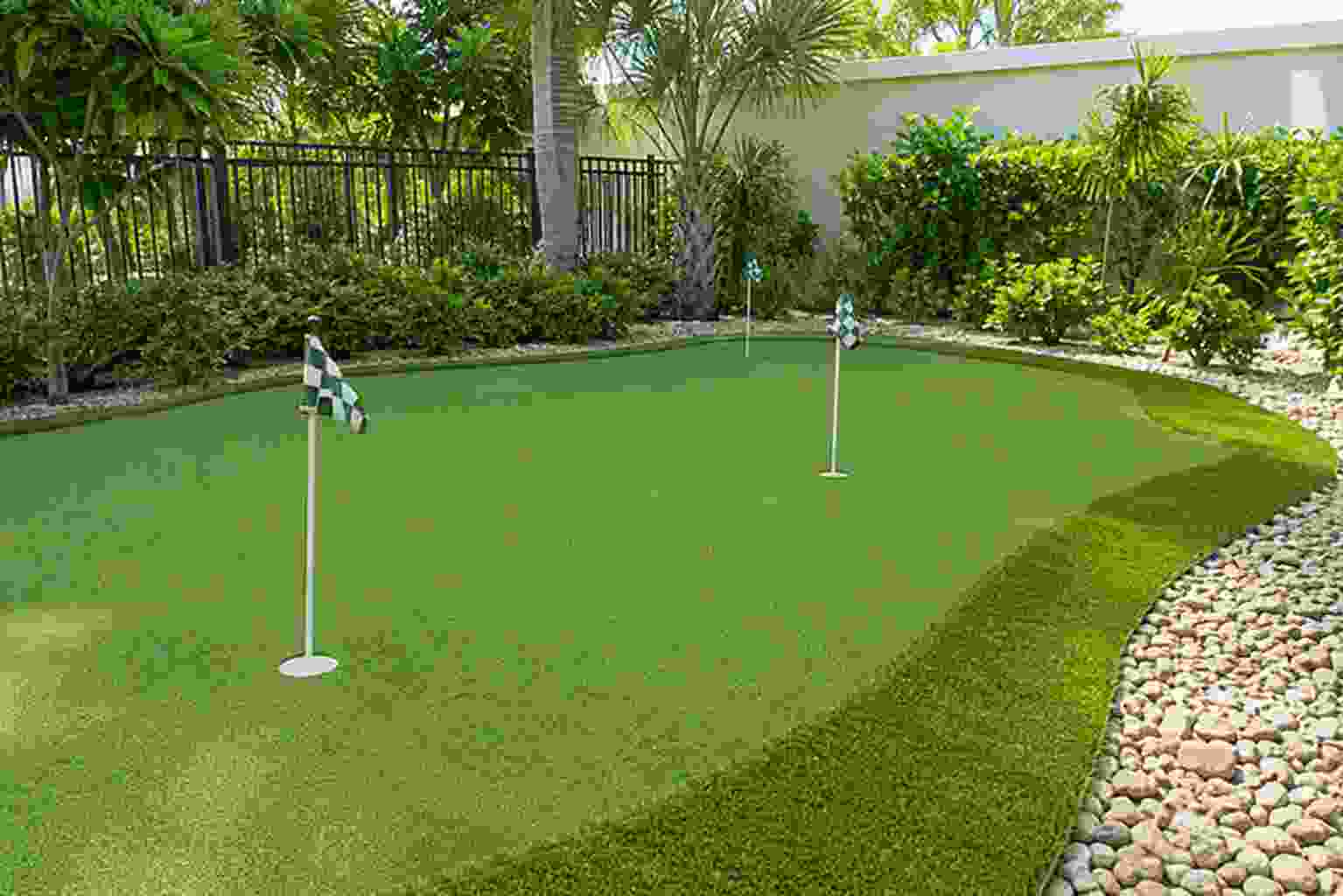 Putting Green Maintenance Services in Florida