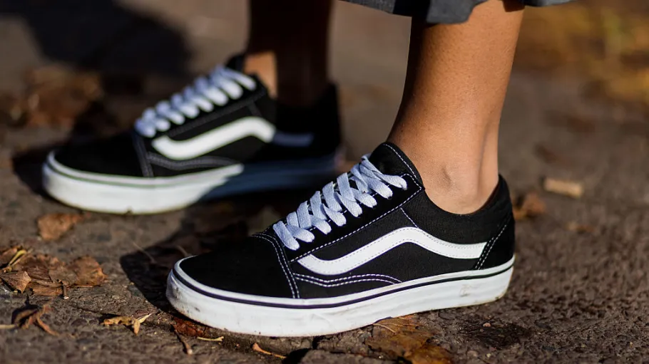 How to Find Great Deals on Used Branded Shoes