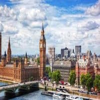 10 Essential Skills You Need Before Traveling to the UK