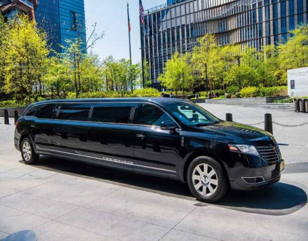 Boca Raton Limo Service: Private Ride Booking Checklist