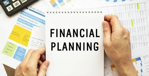 How to Choose Between 401(k)s and IRAs
