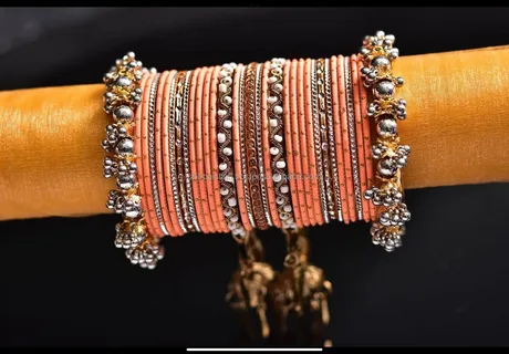 How Wholesale Beads and Jewelry Support Businesses