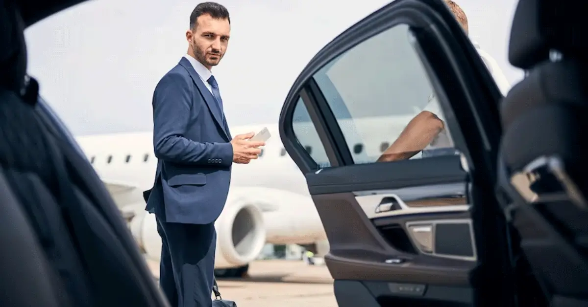 How To Travel Comfortably With Luggage And Large Groups