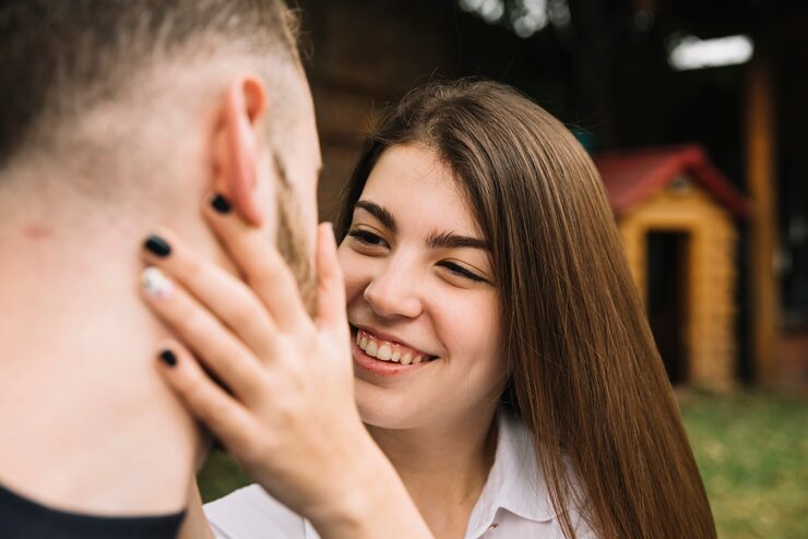 Signs of Green Flags in a New Relationship