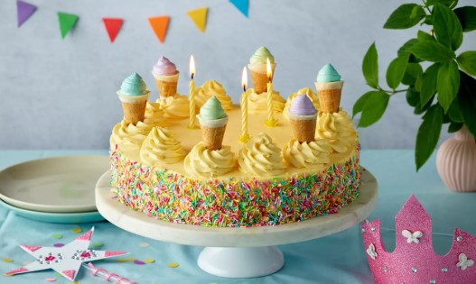 Geburtstagskuchen zu Hause wie ein Profi backen