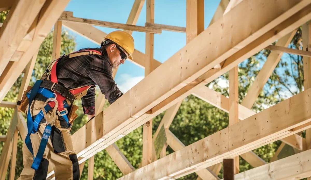 Need Expert Exterior House Design in Montréal, QC?