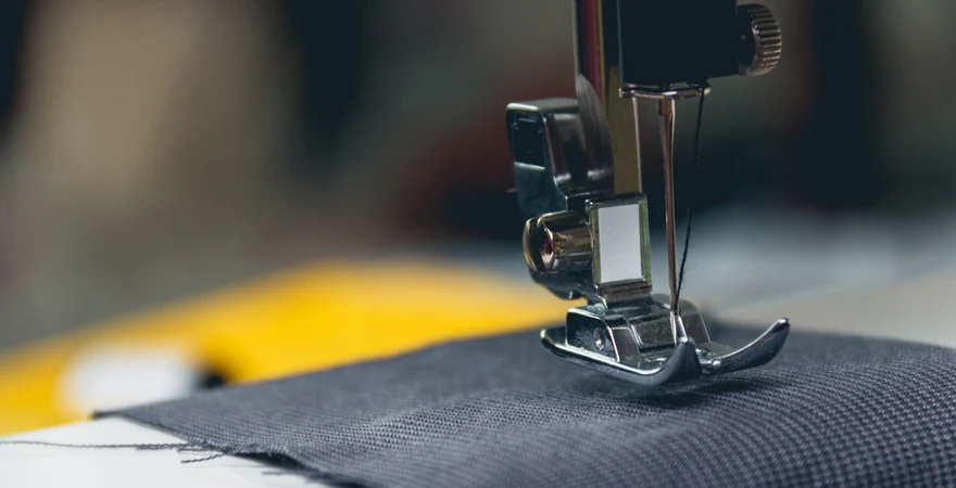 How Clothing Manufacturers Support Small Fashion Brands